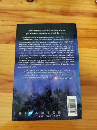 LÁMPARA DE NOCHE Una apasionante novela de aven...