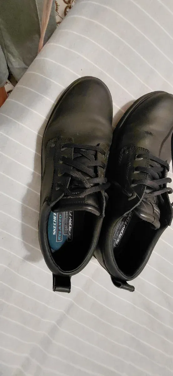 Skechers Negras Talla 45-46