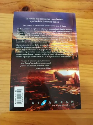 Muerte de la luz (Gigamesh Ficción) (Spanish Ed...