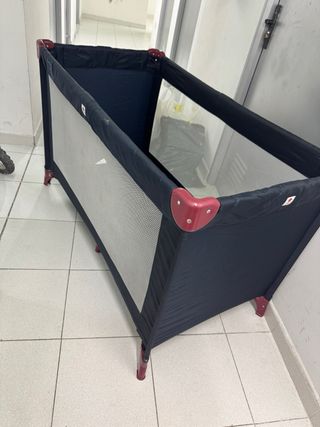 Cuna de viaje plegable