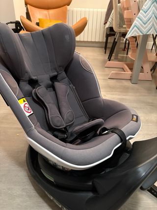 Silla coche BeSafe IZI Twist B-E i-size