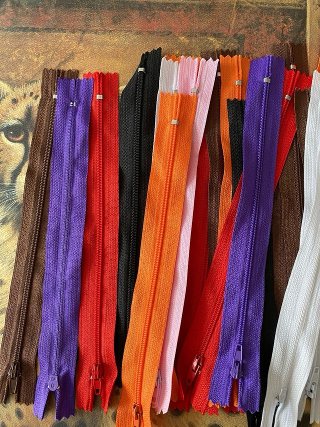 30 Cremalleras 24 cm