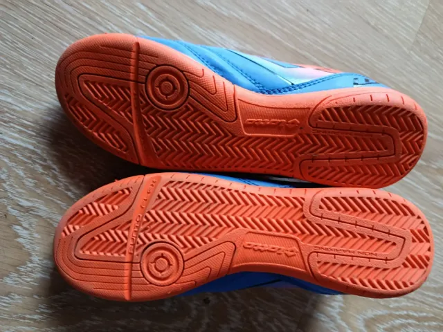 Zapatillas Lotto Fútbol Niño Talla 37