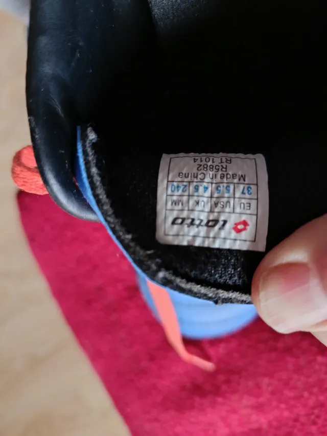 Zapatillas Lotto Fútbol Niño Talla 37