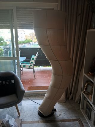 Lámpara de pie Tornado metal y tela