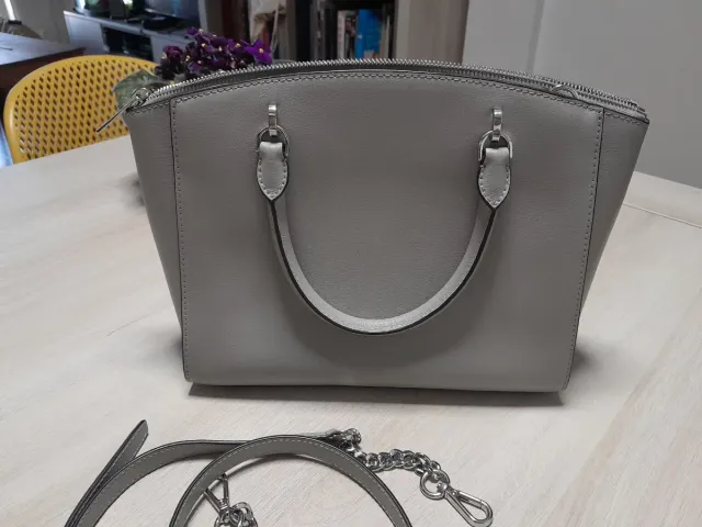 Bolso Michael Kors Ellis Grande Cuero Gris