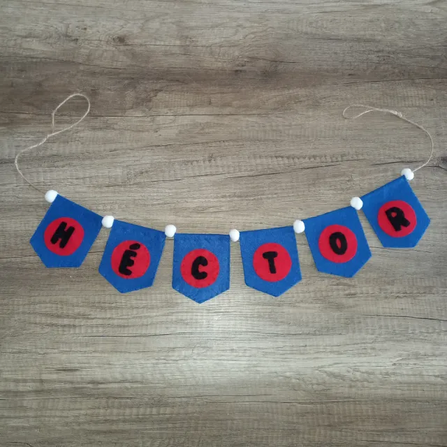 Guirnalda de banderines Nombre FIELTRO