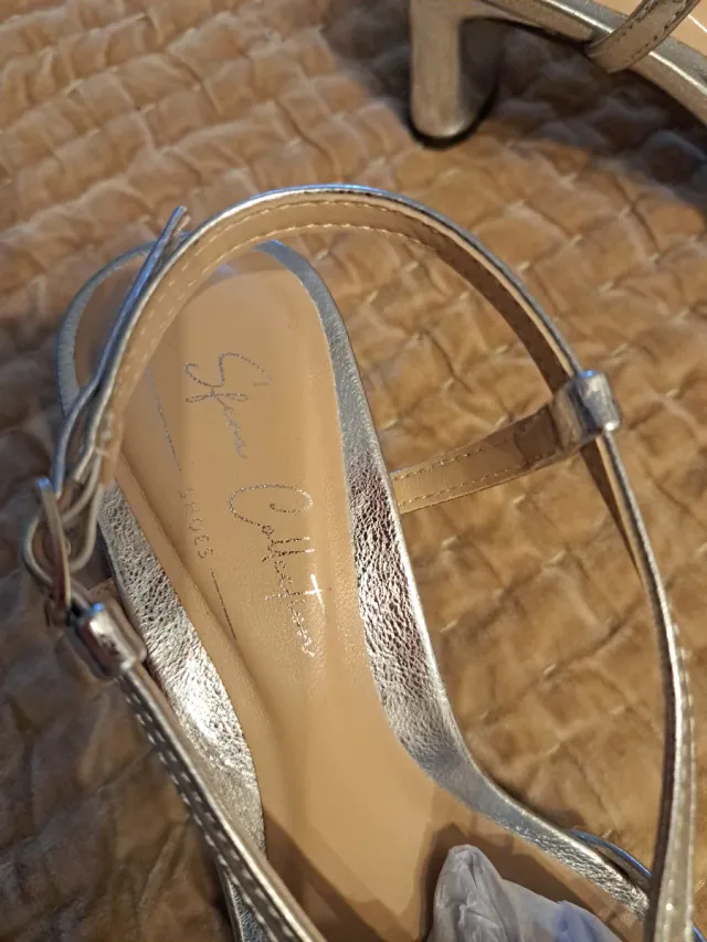 Sandalias Sfera Talla 36 Plateadas