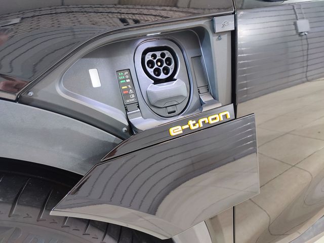 Audi  e-tron 50 Quattro