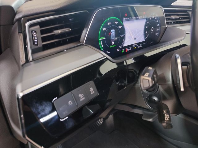 Audi  e-tron 50 Quattro