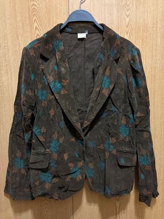 Americana marrón con flores Talla M-L