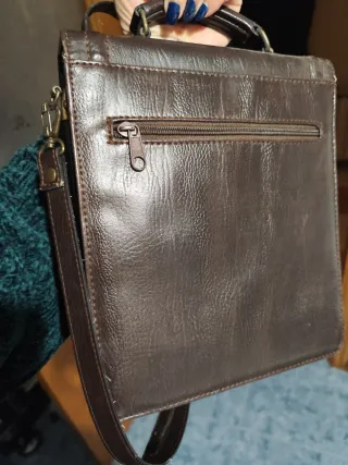 Bolso bandolera de piel marrón