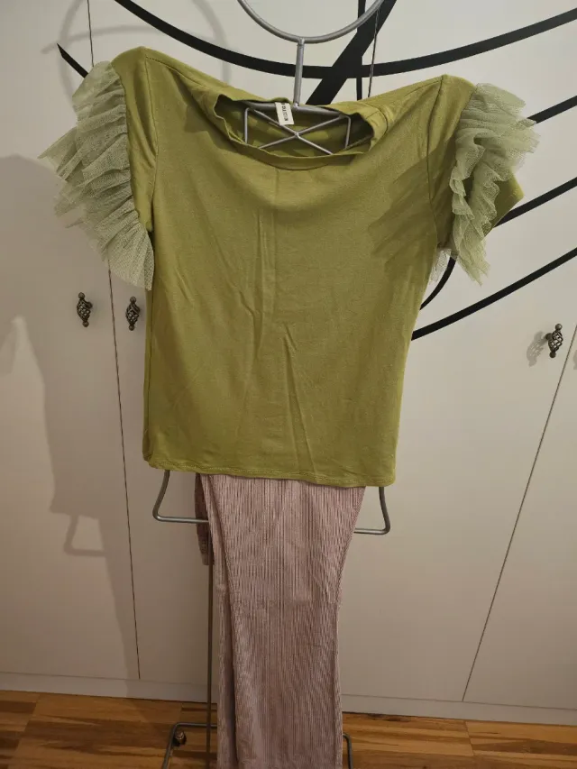 Conjunto Top Verde y Pantalón Rosa