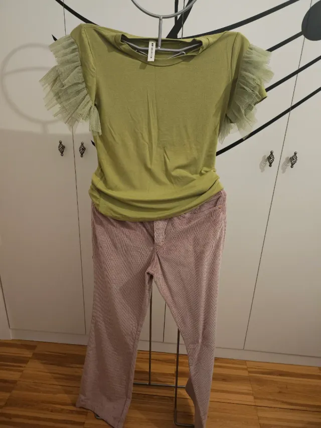Conjunto Top Verde y Pantalón Rosa