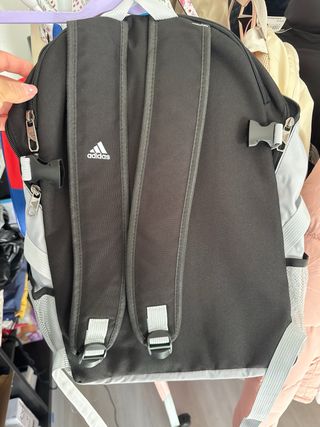 Mochila Adidas Negra y Gris