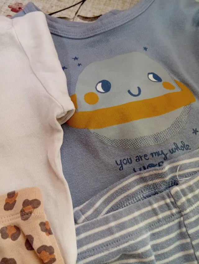 Lote 3 pijamas 18 meses