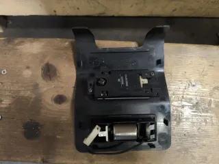 Plafoniera Alfa 33 con luce cortesia