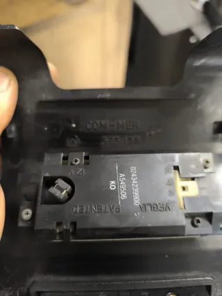 Plafoniera Alfa 33 con luce cortesia