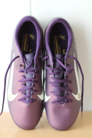 Botas de fútbol Nike T43 Mercurial KM 93