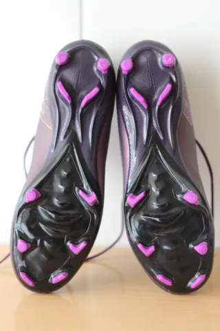 Botas de fútbol Nike T43 Mercurial KM 93