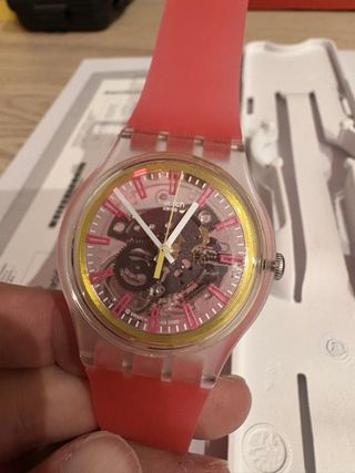 Reloj Swatch Transparente Rosa y Amarillo