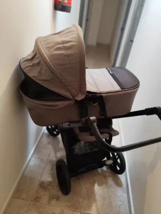 Cochecito de bebé jane. Con capazo y silla.