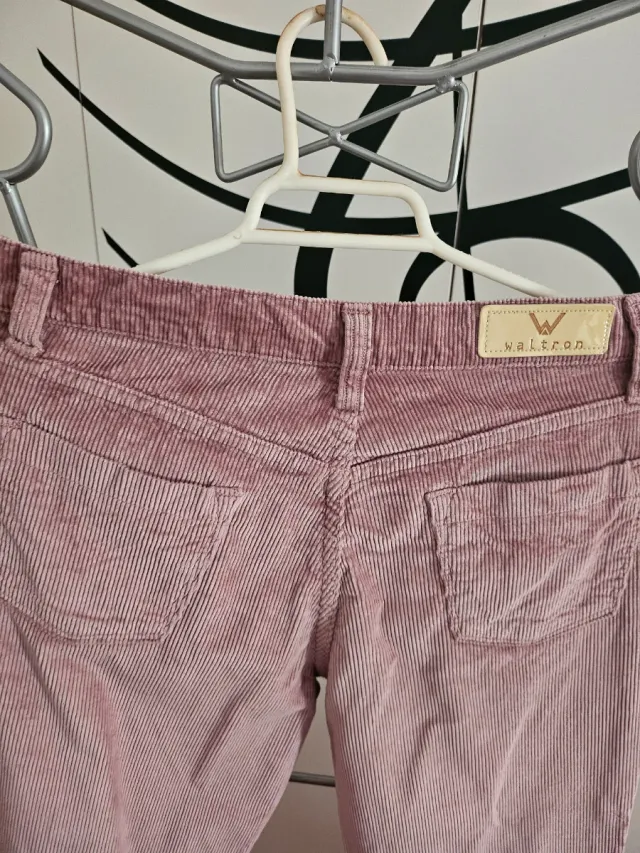 Conjunto Top verde y pantalón rosa