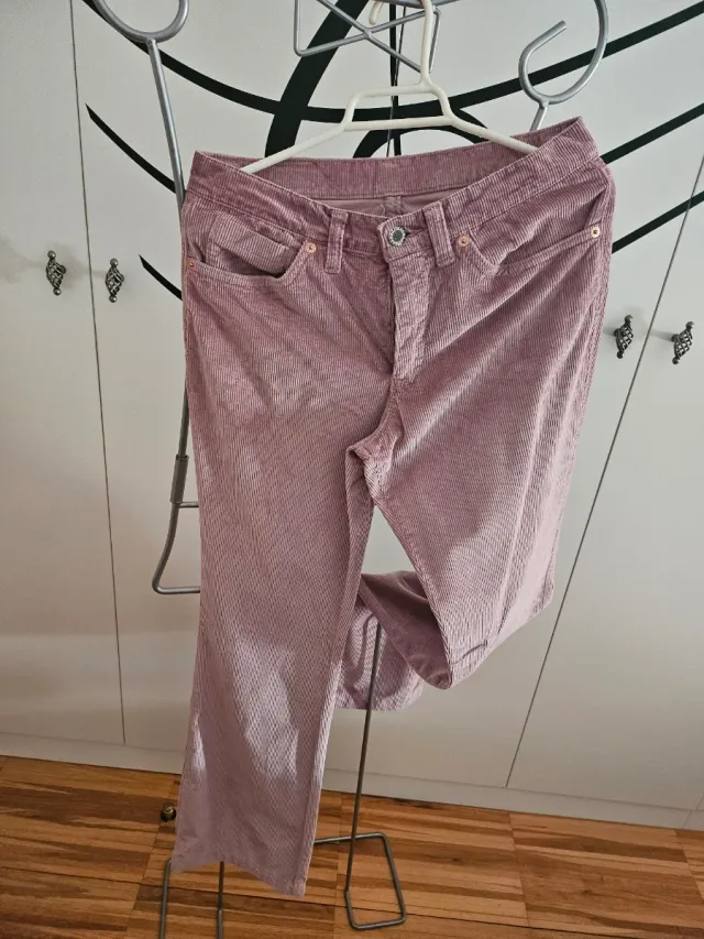 Conjunto Top verde y pantalón rosa