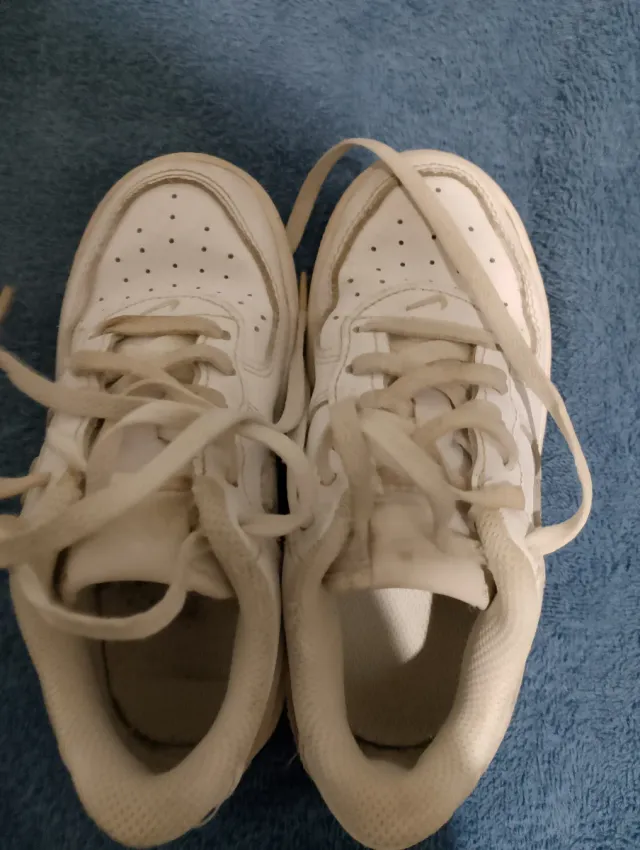 Scarpe Nike bimbo taglia 28