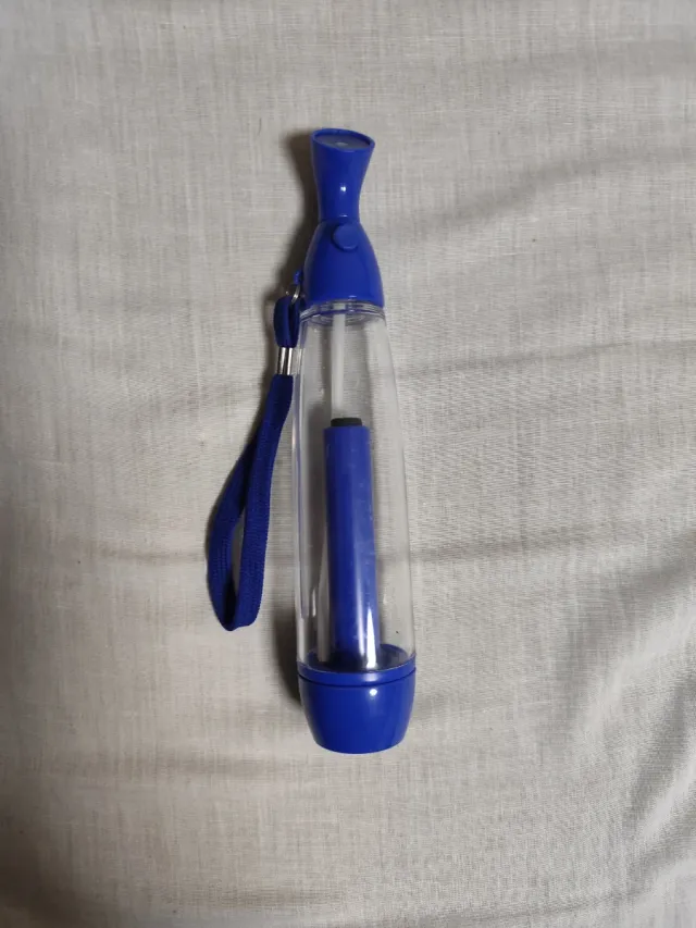 Pulverizador de viaje azul