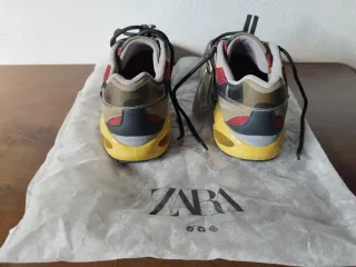 Scarpe sportive Zara uomo grigie rosse