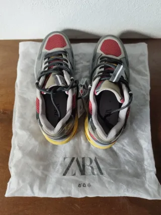 Scarpe sportive Zara uomo grigie rosse