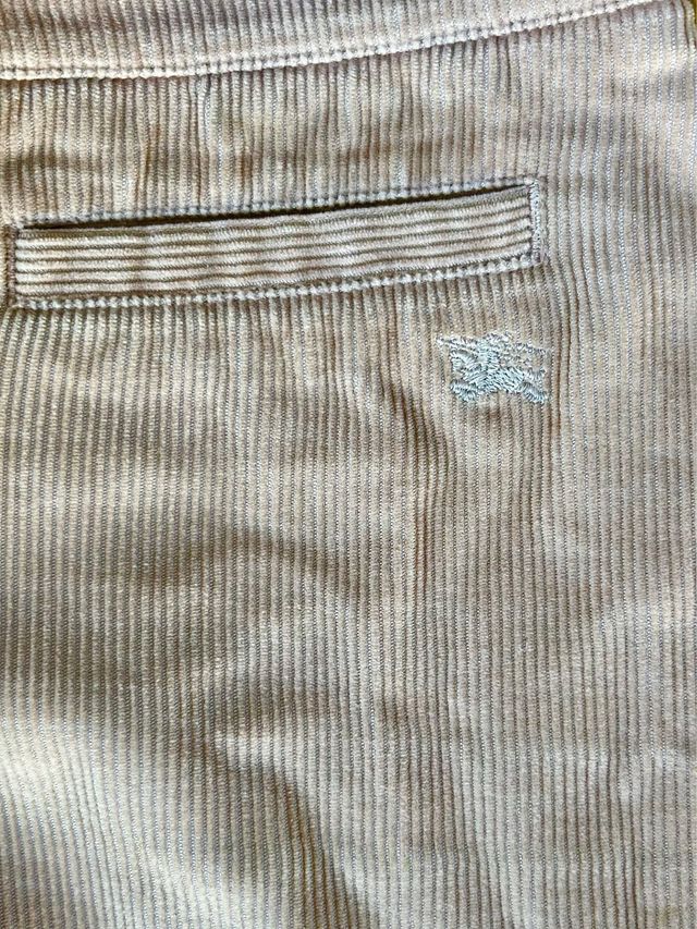 Pantalón pana rosa Burberry talla 44