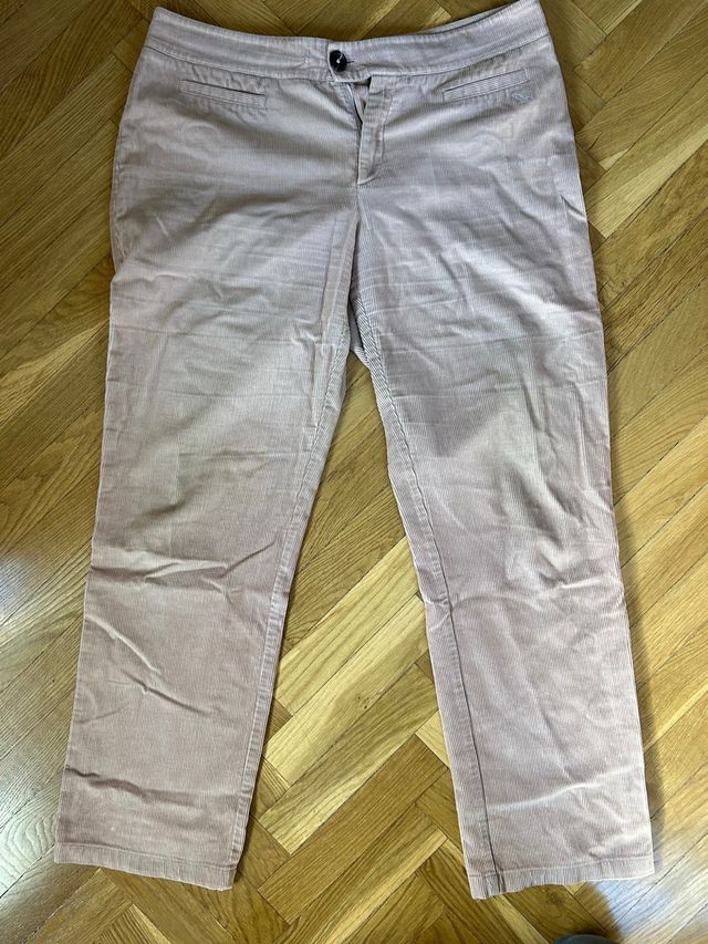 Pantalón pana rosa Burberry talla 44