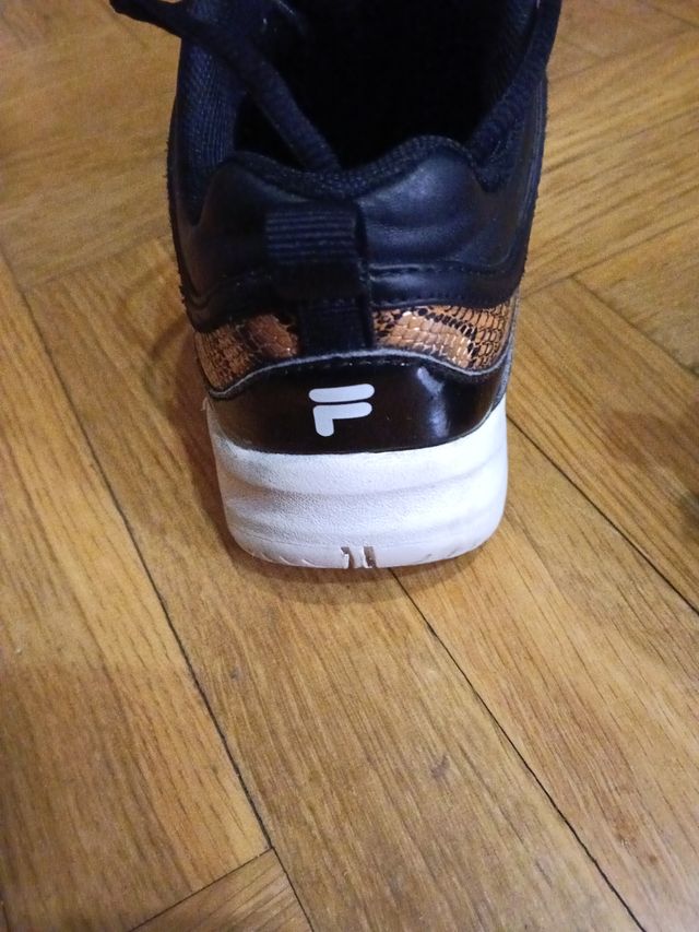 Zapatillas Fila Strada talla 31