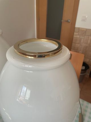 Conjunto 2 lámparas doradas y blancas