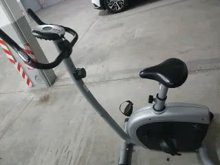 Bicicleta Estática Gris