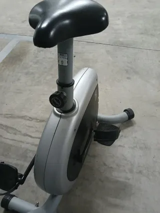 Bicicleta Estática Gris
