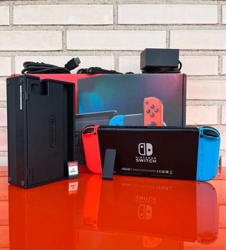 Nintendo Switch - Azul/Rojo