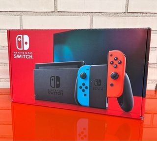 Nintendo Switch - Azul/Rojo