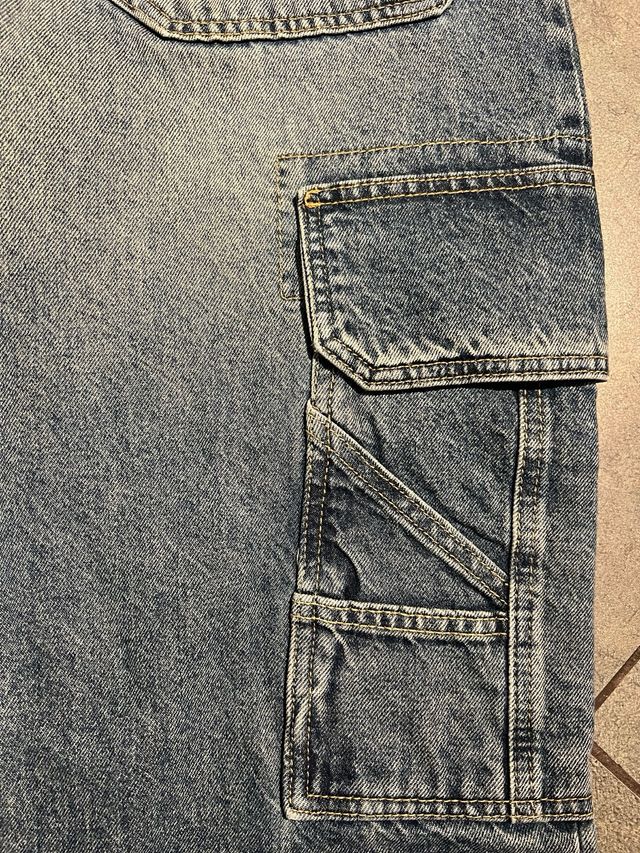 Pantalón vaquero Pull&Bear cargo talla 38