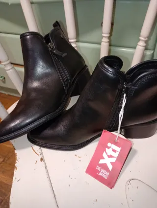 Botines Xti Negros Talla 37 Sin Estrenar