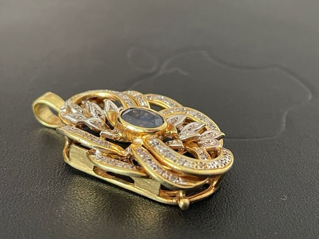 Colgante Oro con Zafiro y Diamantes