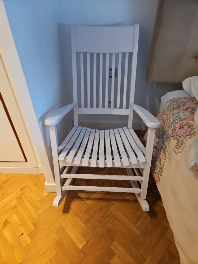 Mecedora Garabatos Blanca