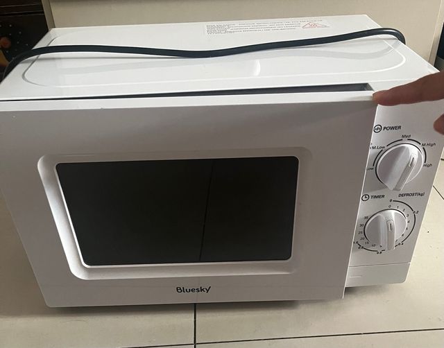 Microondas Bluesky Blanco