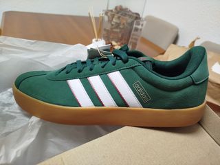Adidas verdes hombre