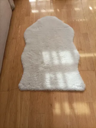 Tappeto Ikea bianco a pelo lungo