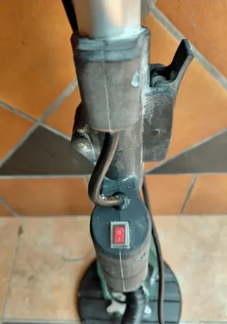 Alquiler de Lijadora Jirafa de Paredes y Techos.