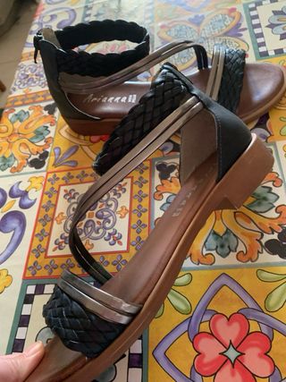 Sandali Arianna vera pelle n.38