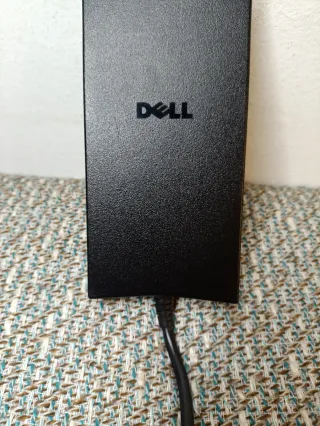 Cargador Dell modelo DA130PE1-00 - 130W original